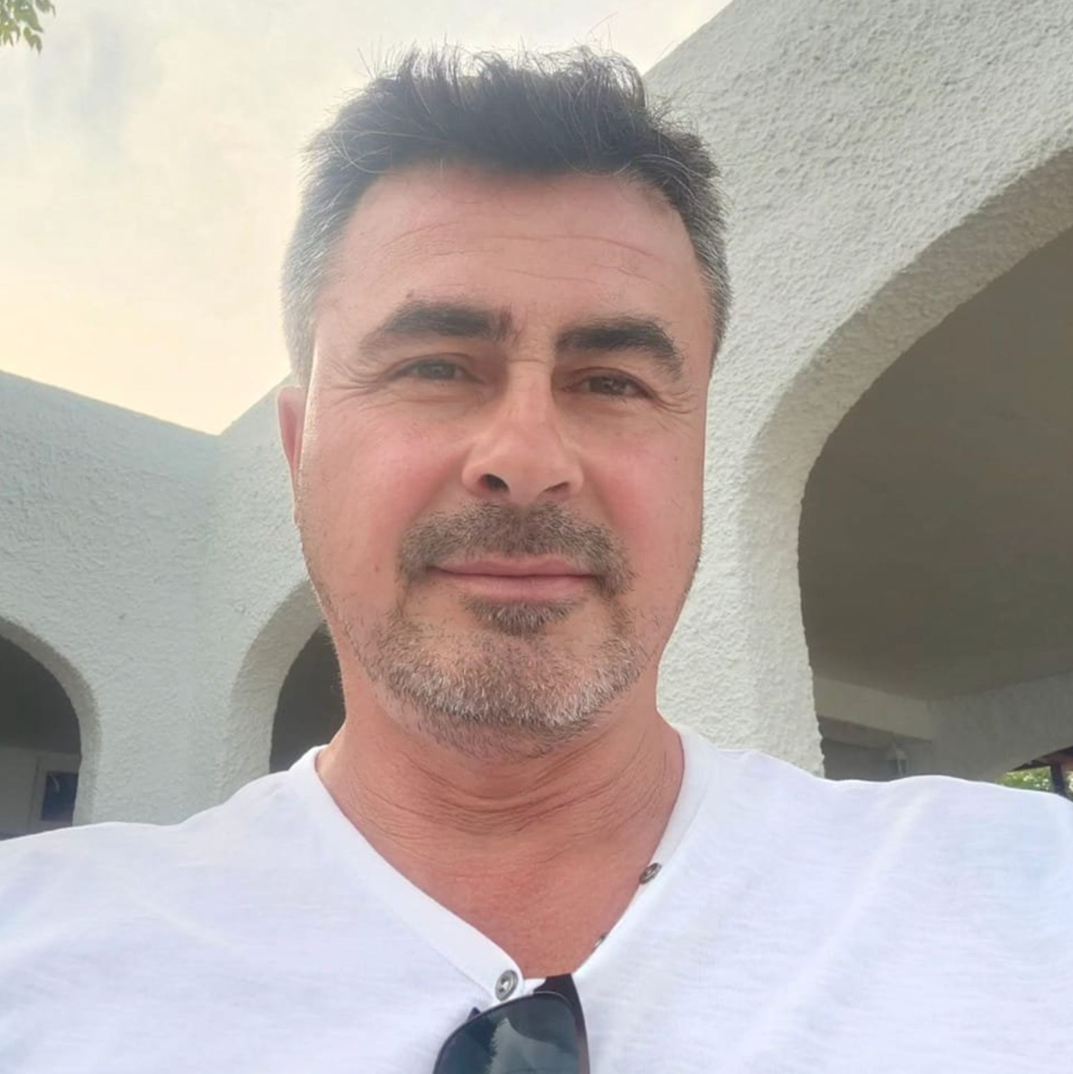 Francisco L, Bogota.